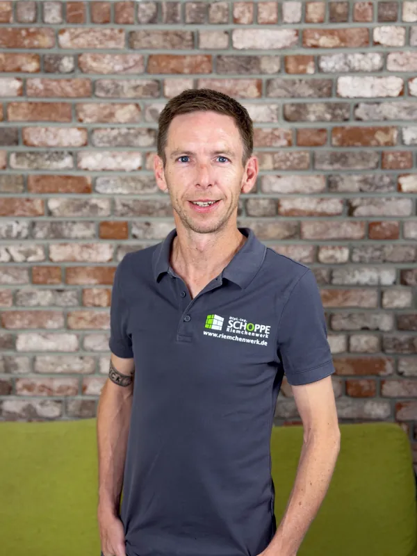 Jan aus dem Team vom Riemchenwerk. Sein Zuständigkeitsbereich ist Verkauf und Beratung.