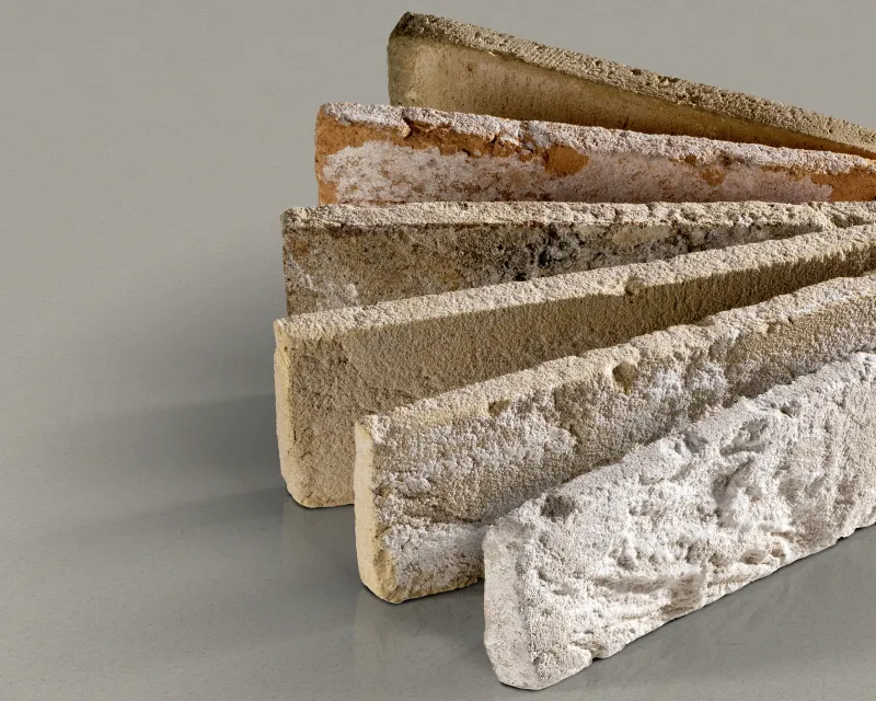 Helle-Weisse Riemchen