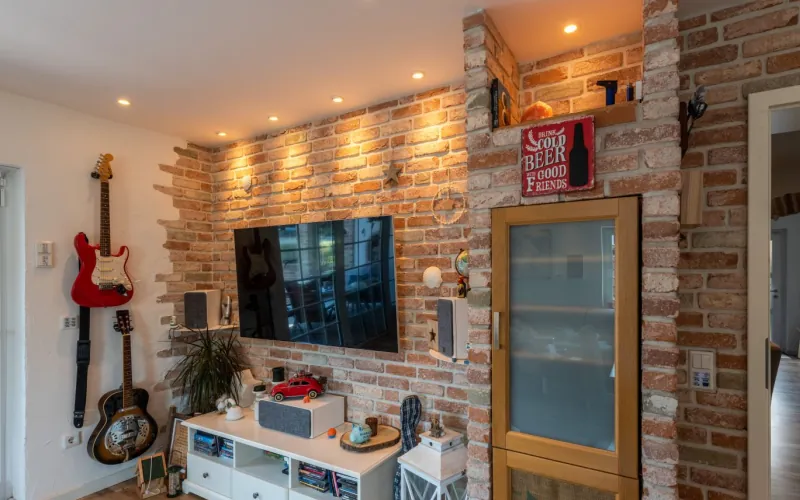 Klinkerriemchen Mediterran finca - Fernsehrückwand