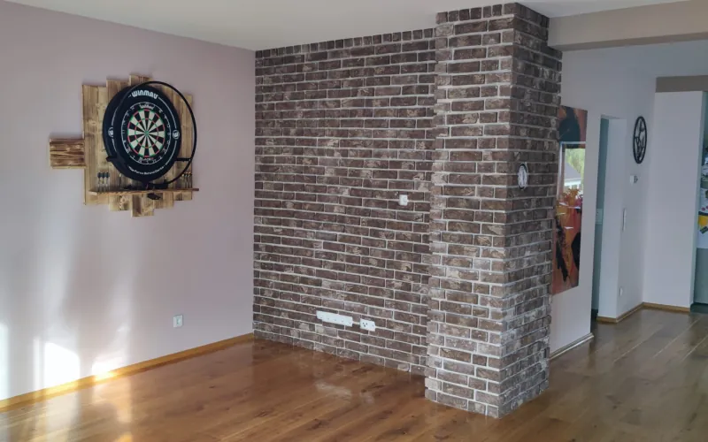 Klinkerriemchen Alt römisch - Wohnzimmer