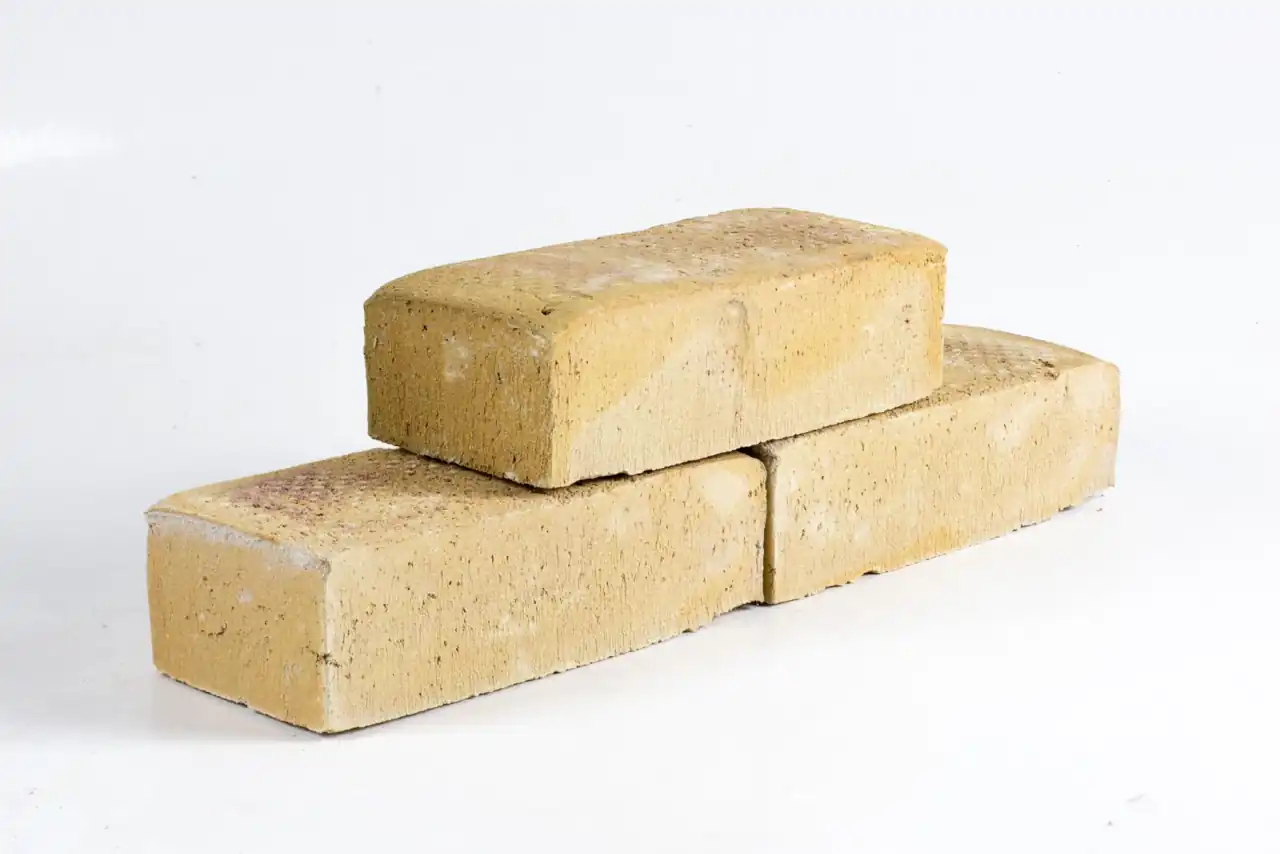 Drei Vollsteine der Sorte Mediterran limone