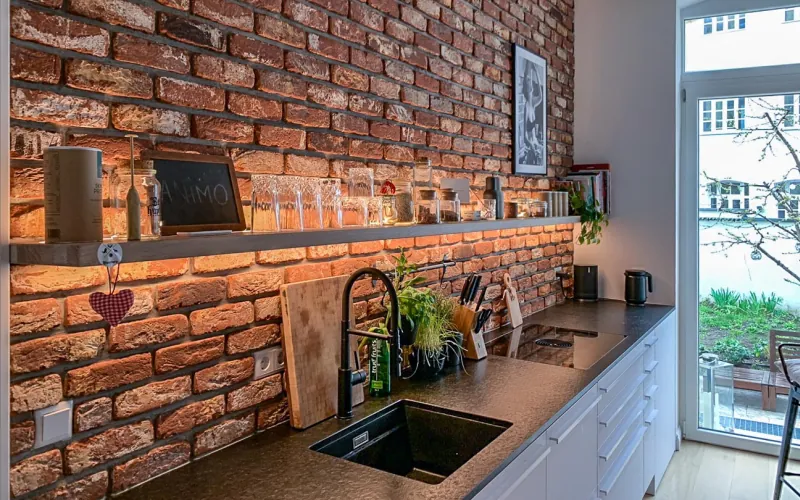 Backsteinriemchen Antik brillant - Küchenrückwand