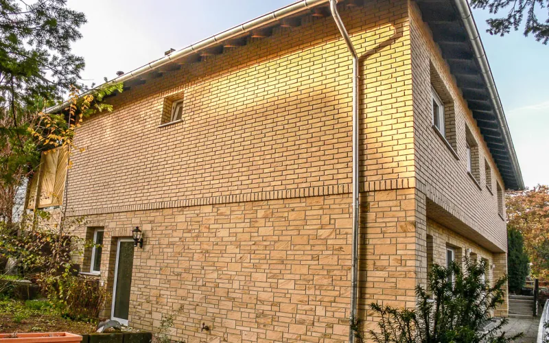 Klinkerriemchen Sandgelb - Hausfassade