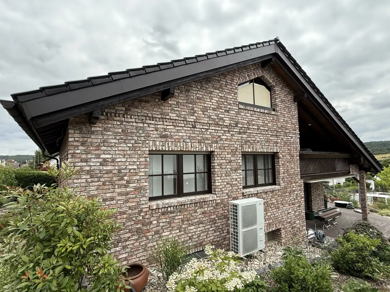 Hausfassade mit den Backsteinen Antik classic