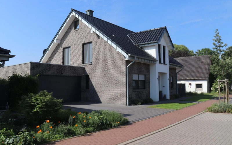 Klinkerriemchen Wolf grey - Einfamilienhaus