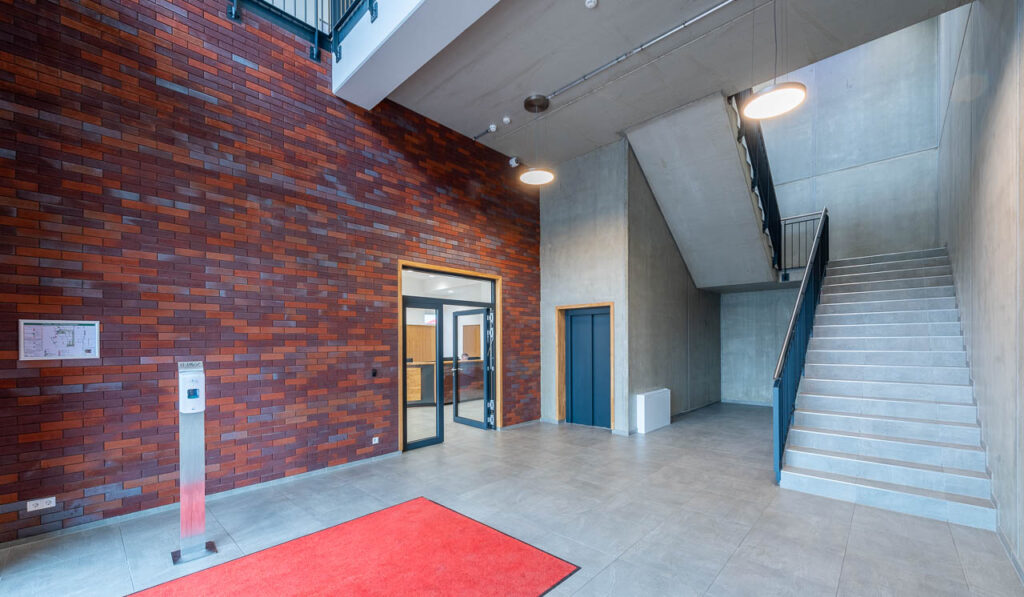 Spaltriemchen Kupfer rot/bunt - Treppenhaus