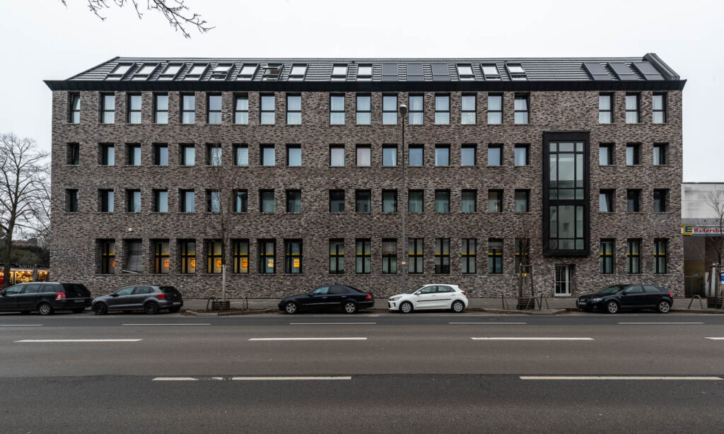 Backsteinriemchen Retro shadow - Postbank Berlin Fassade